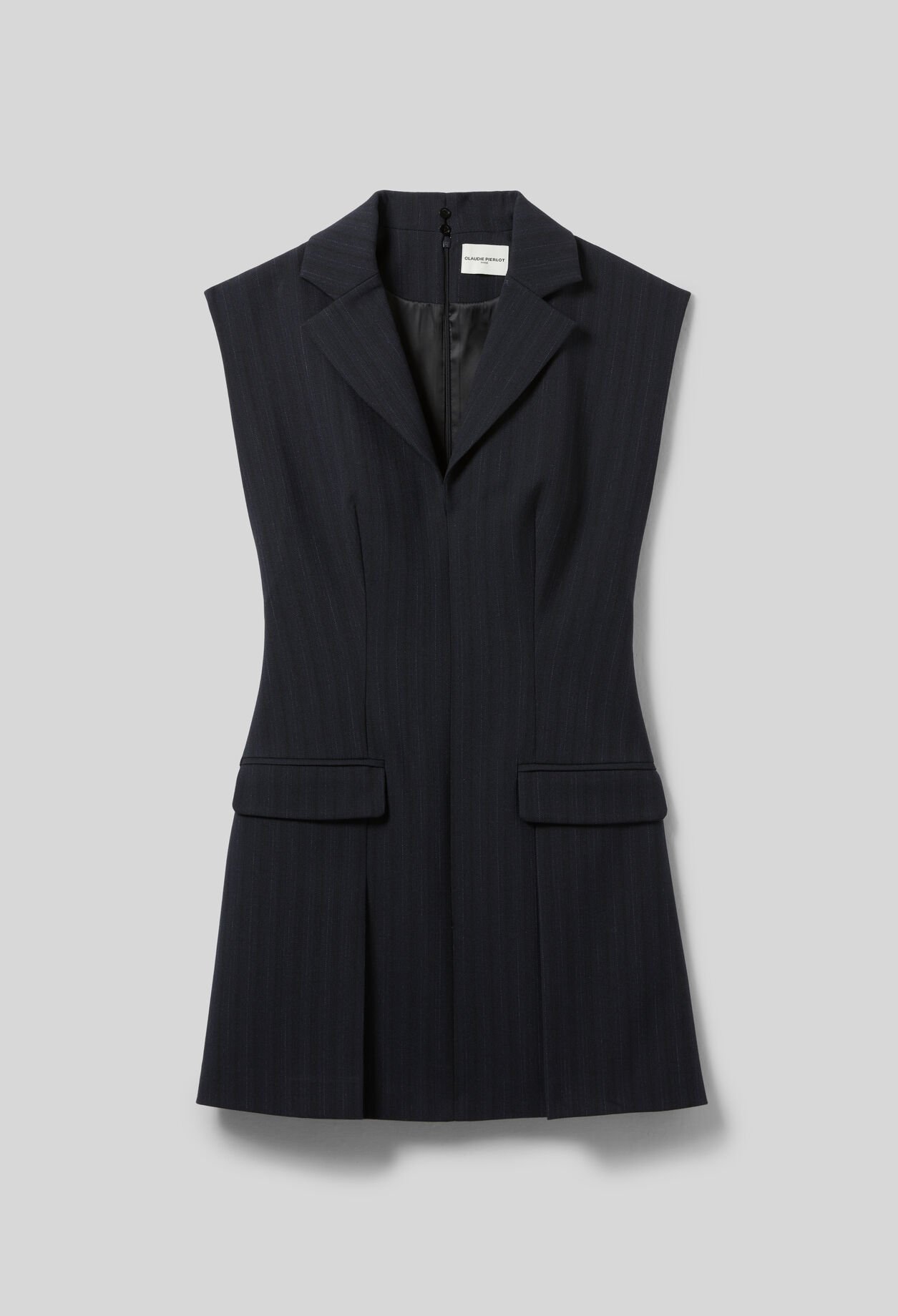 Kurzes tailliertes Faltenkleid