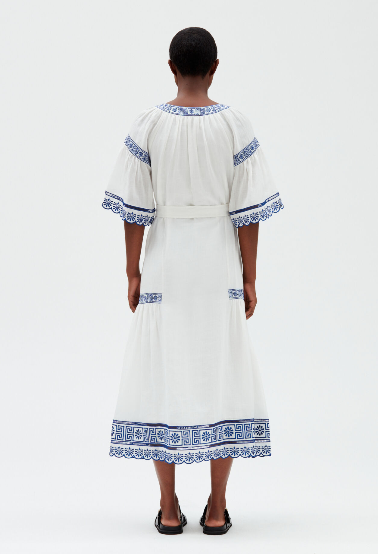 Besticktes Midikleid, ecrufarben