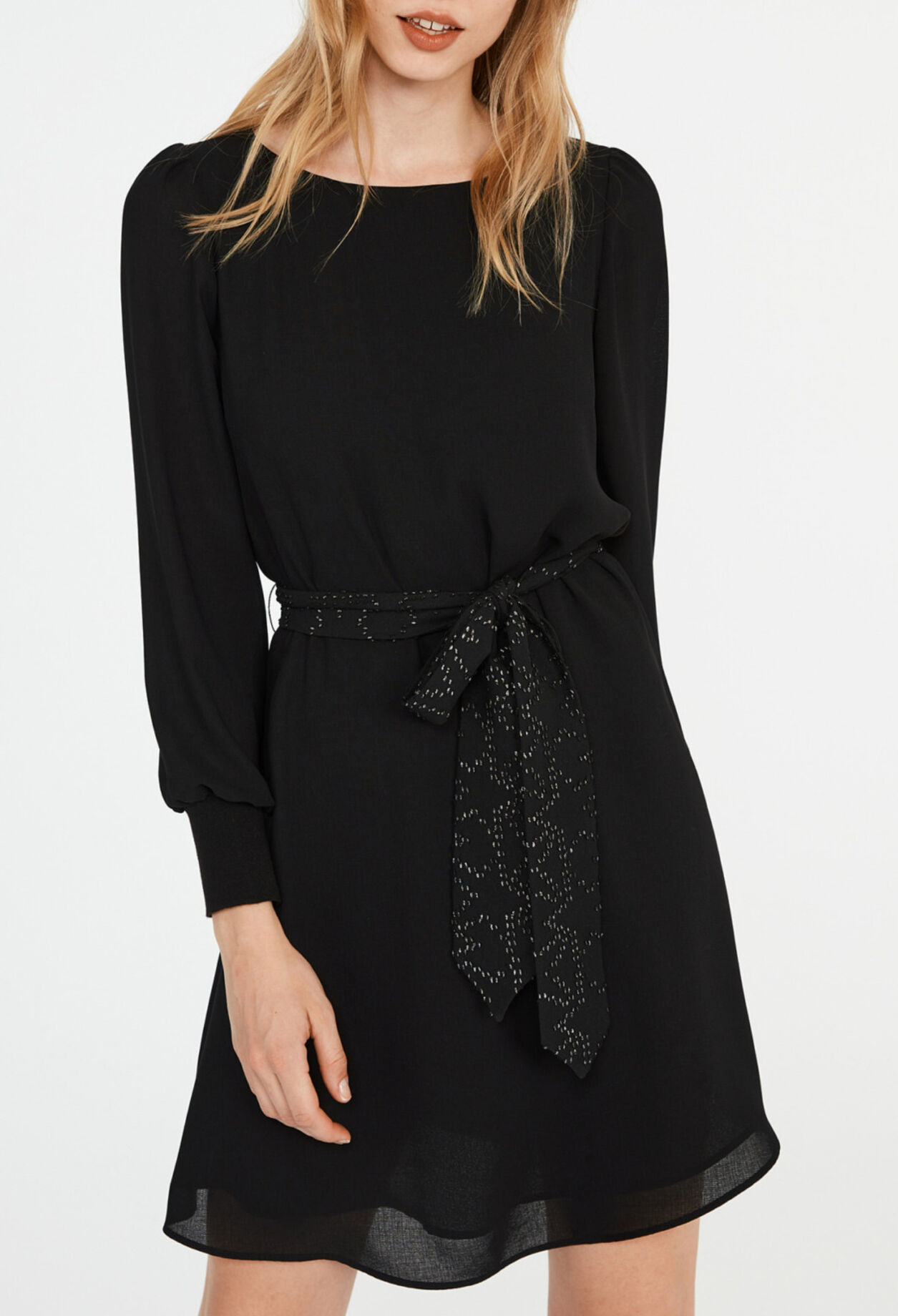 Kleid zum Binden mit Gürtel