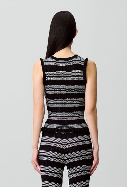 Top aus feinem Strick 