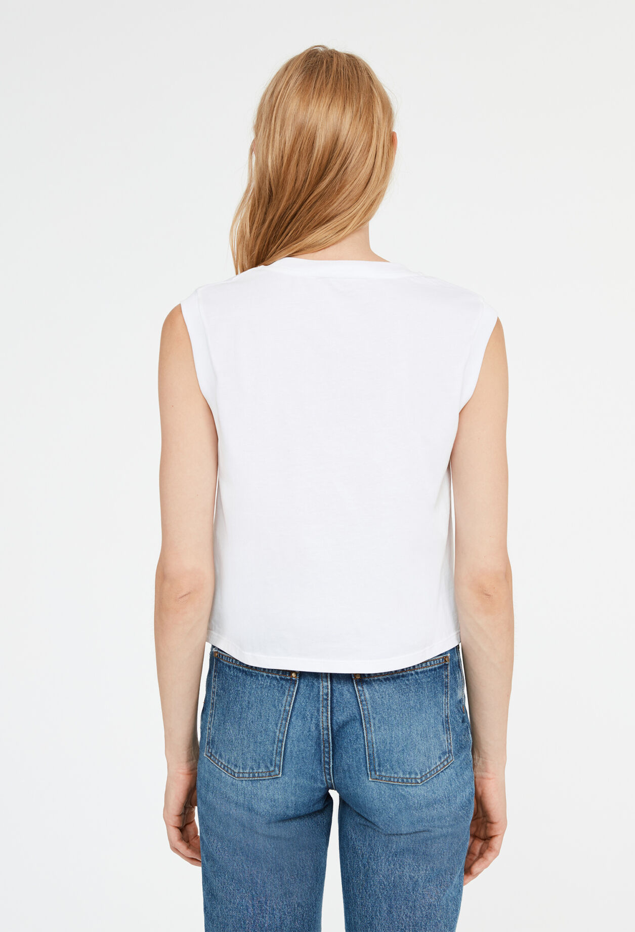 Besticktes T-Shirt