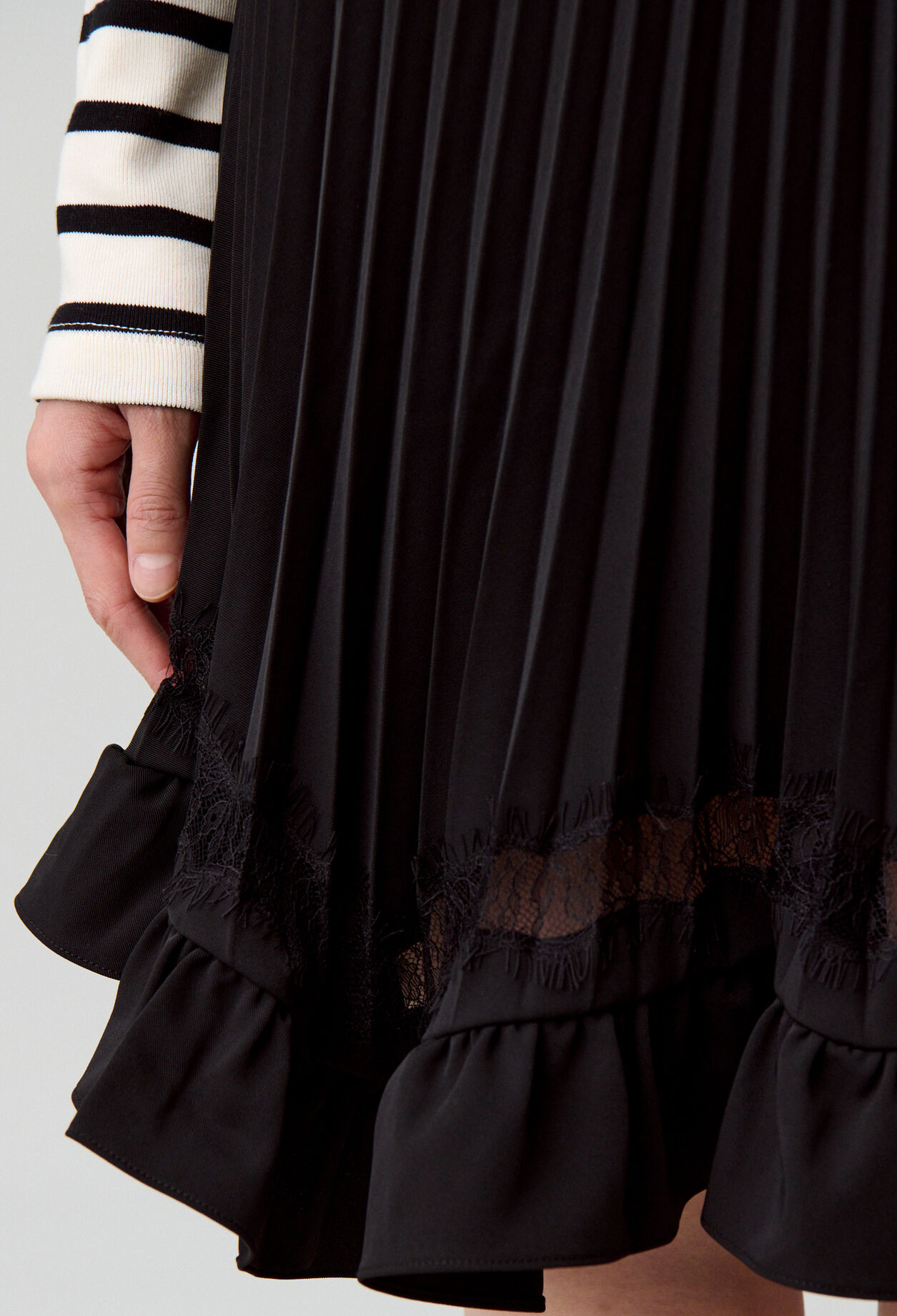 Asymmetrischer Spitzenrock