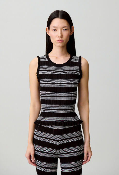 Top aus feinem Strick 