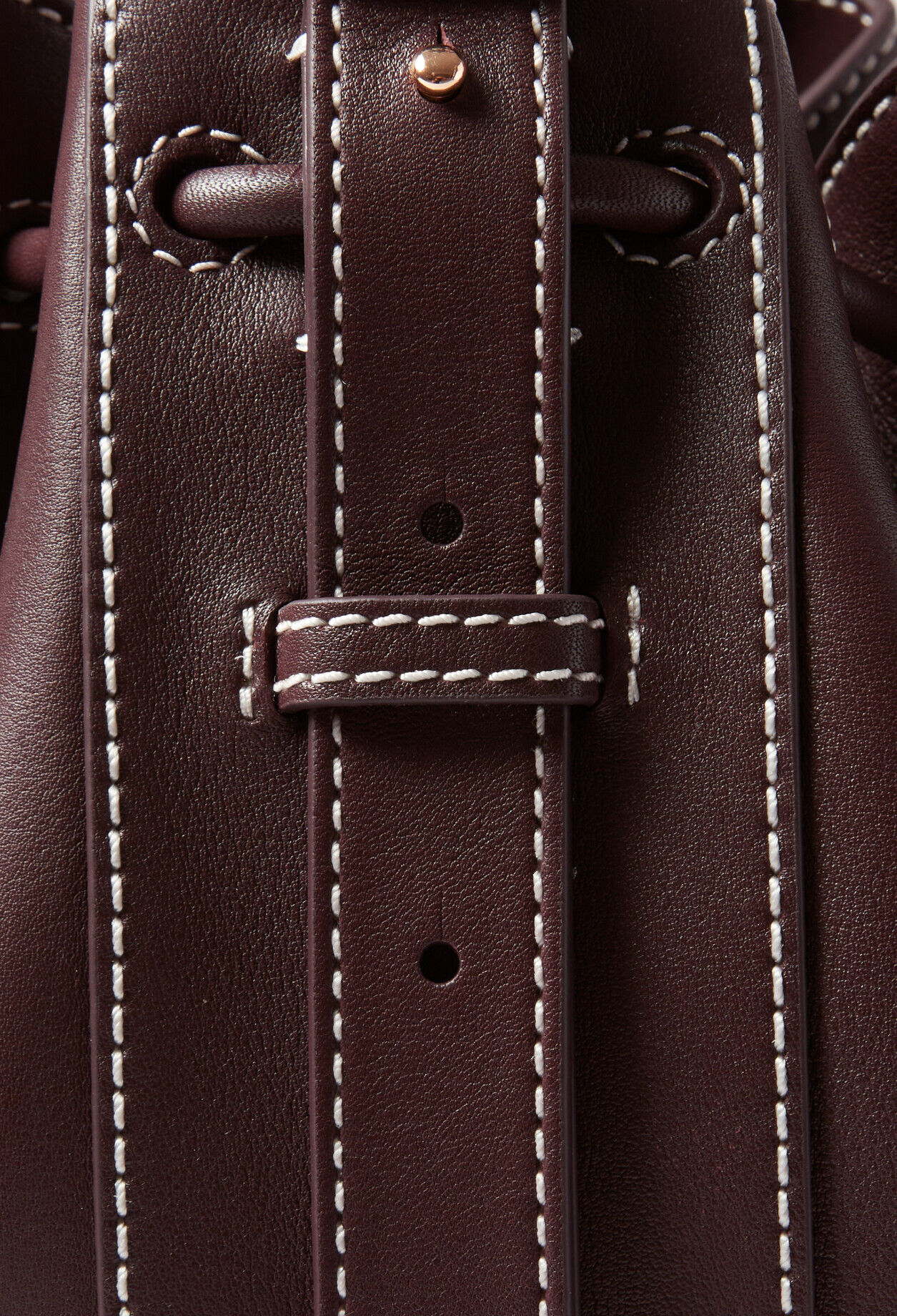 Ledertasche in Beutelform