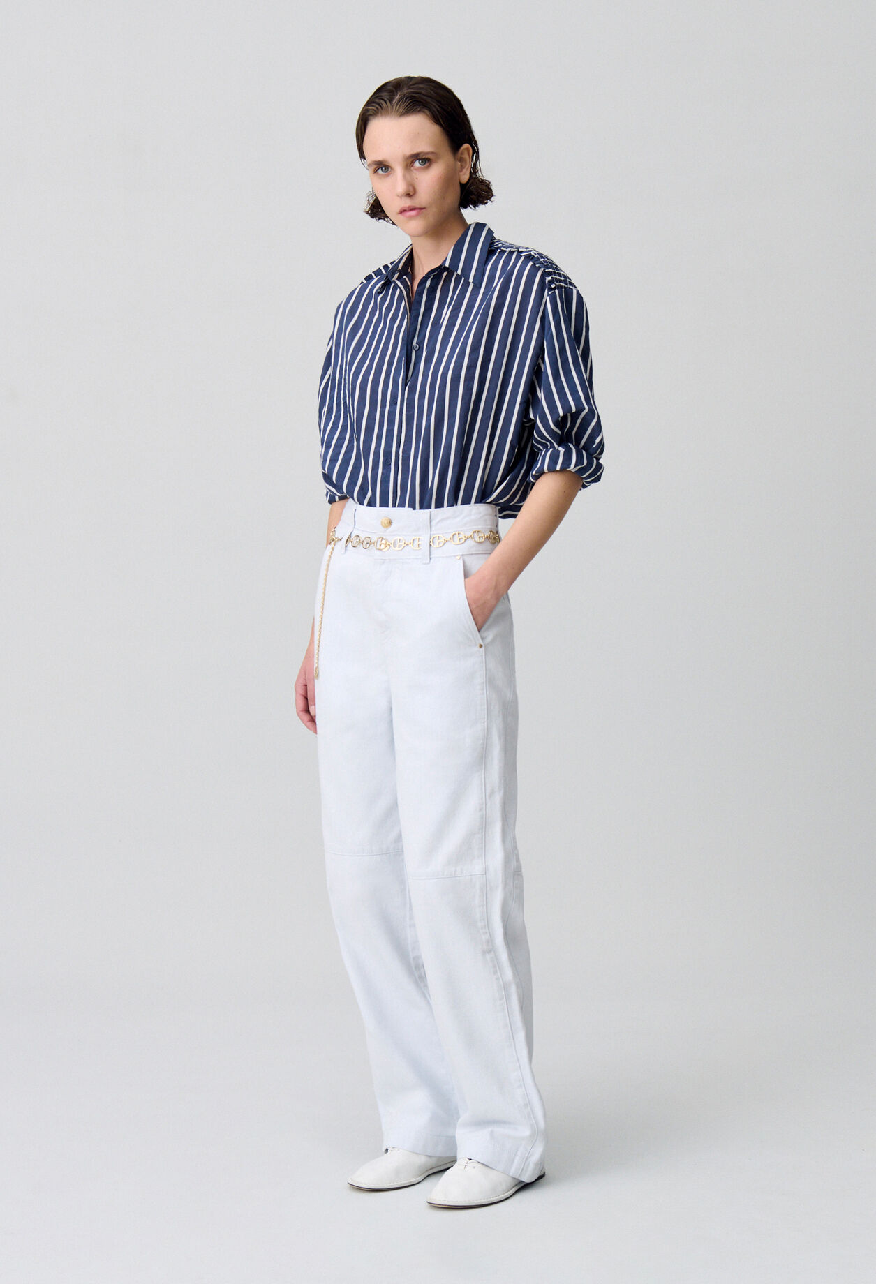 Jeans im Cargo-Stil
