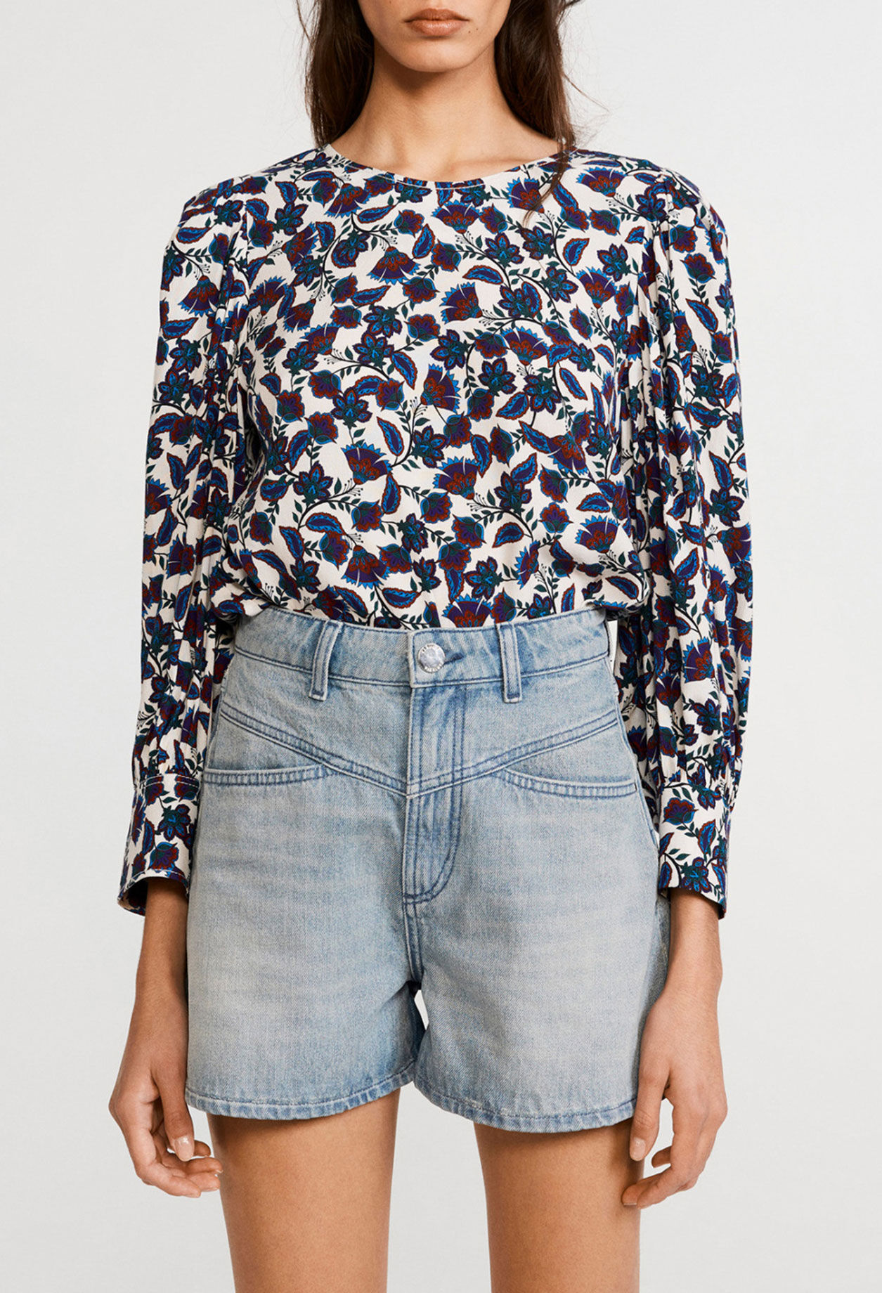 Fließende Bluse