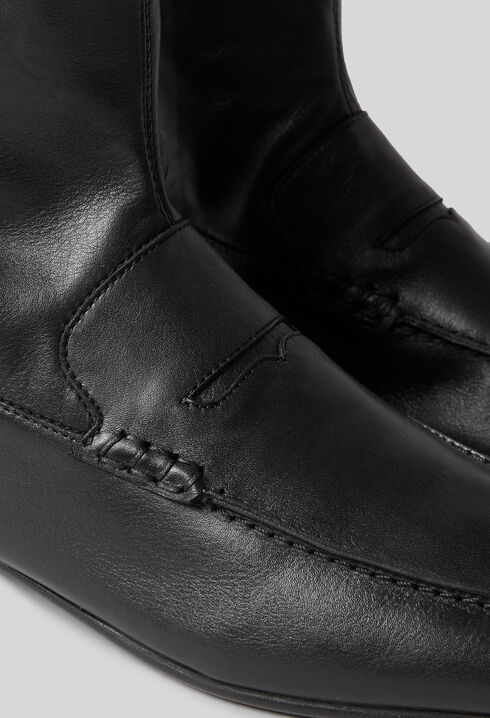 Mokassin-Stiefeletten aus Leder