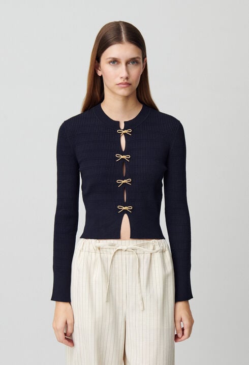 Feinstrickpullover mit Schleifen