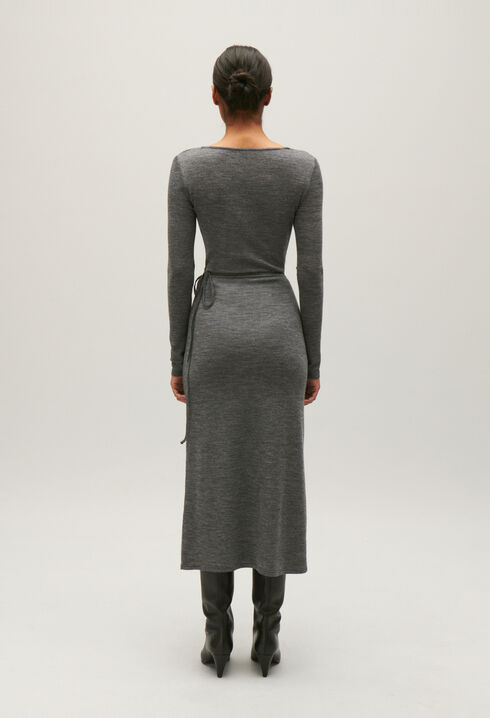 Hellgraues Midikleid aus Wolljersey