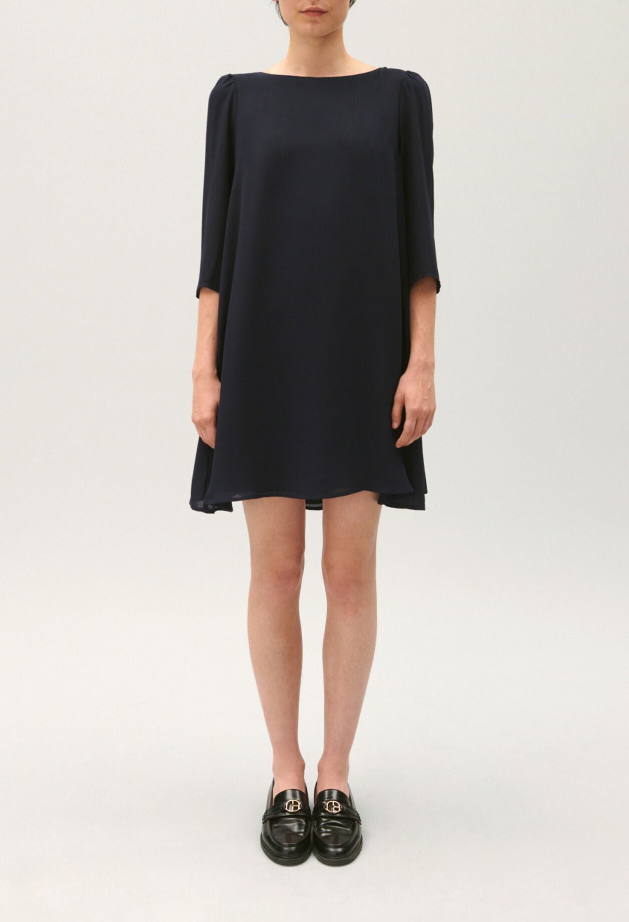 Ausgestelltes Kleid
