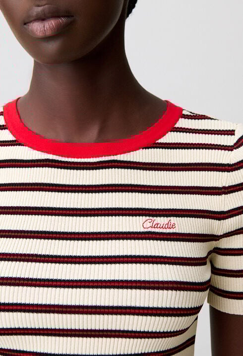 Dreifarbig gestreiftes T-Shirt