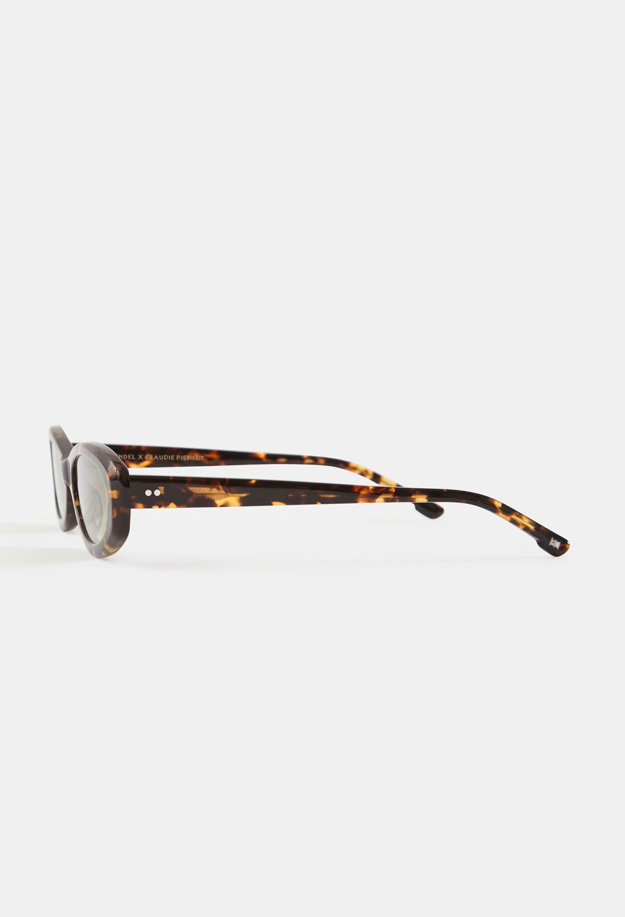 Ovale Sonnenbrille 