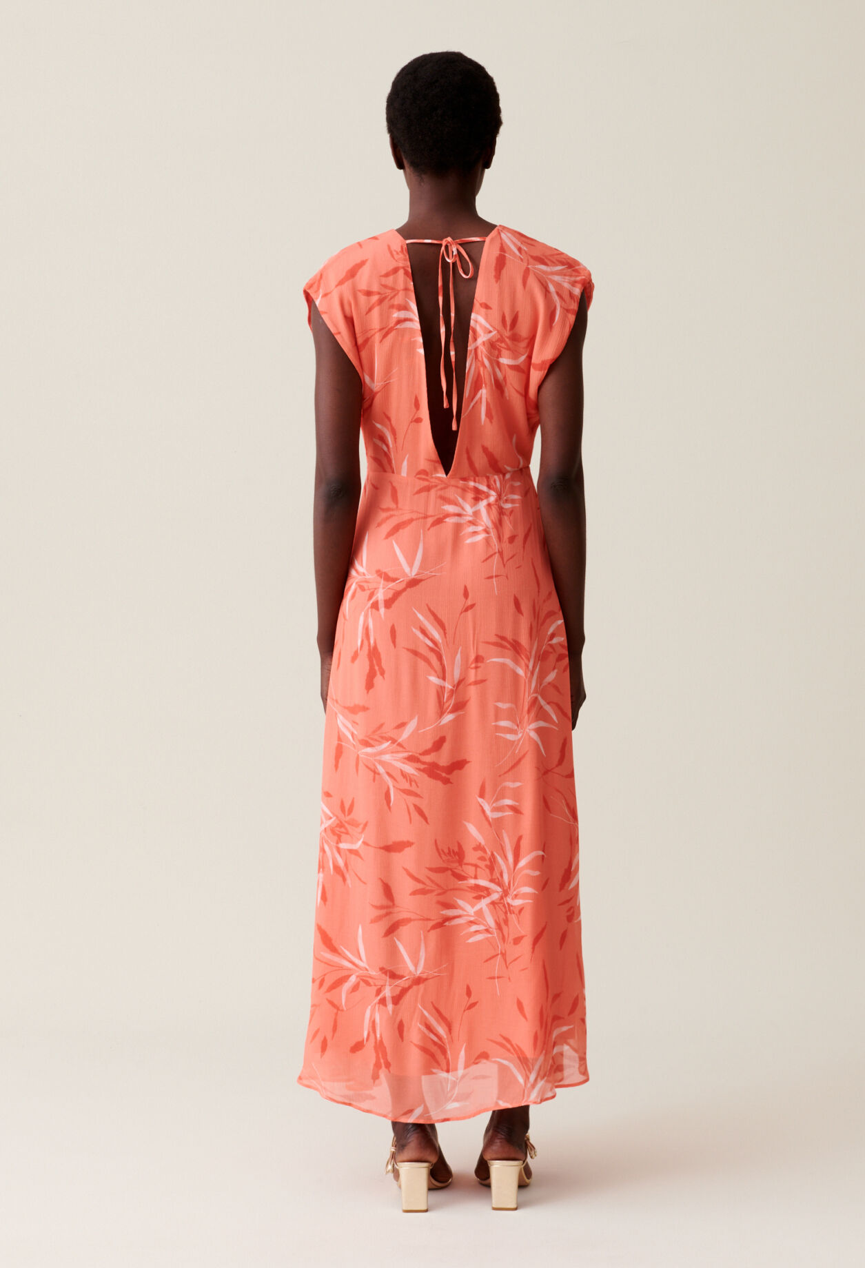 Langes, fließendes Kleid mit Druck
