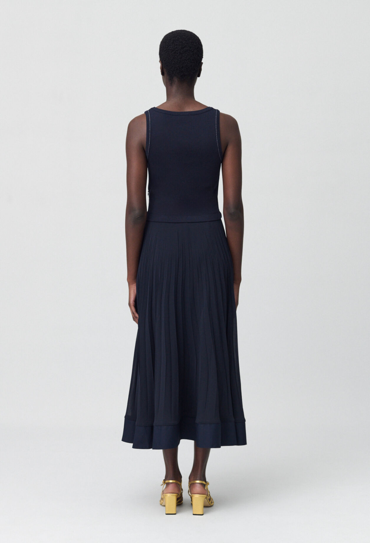 Langes, plissiertes Kleid, marineblau