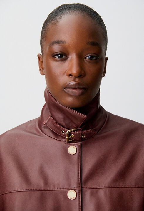 Kurze Lederjacke