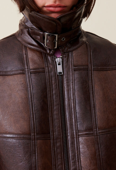 Kurze zweifarbige Jacke
