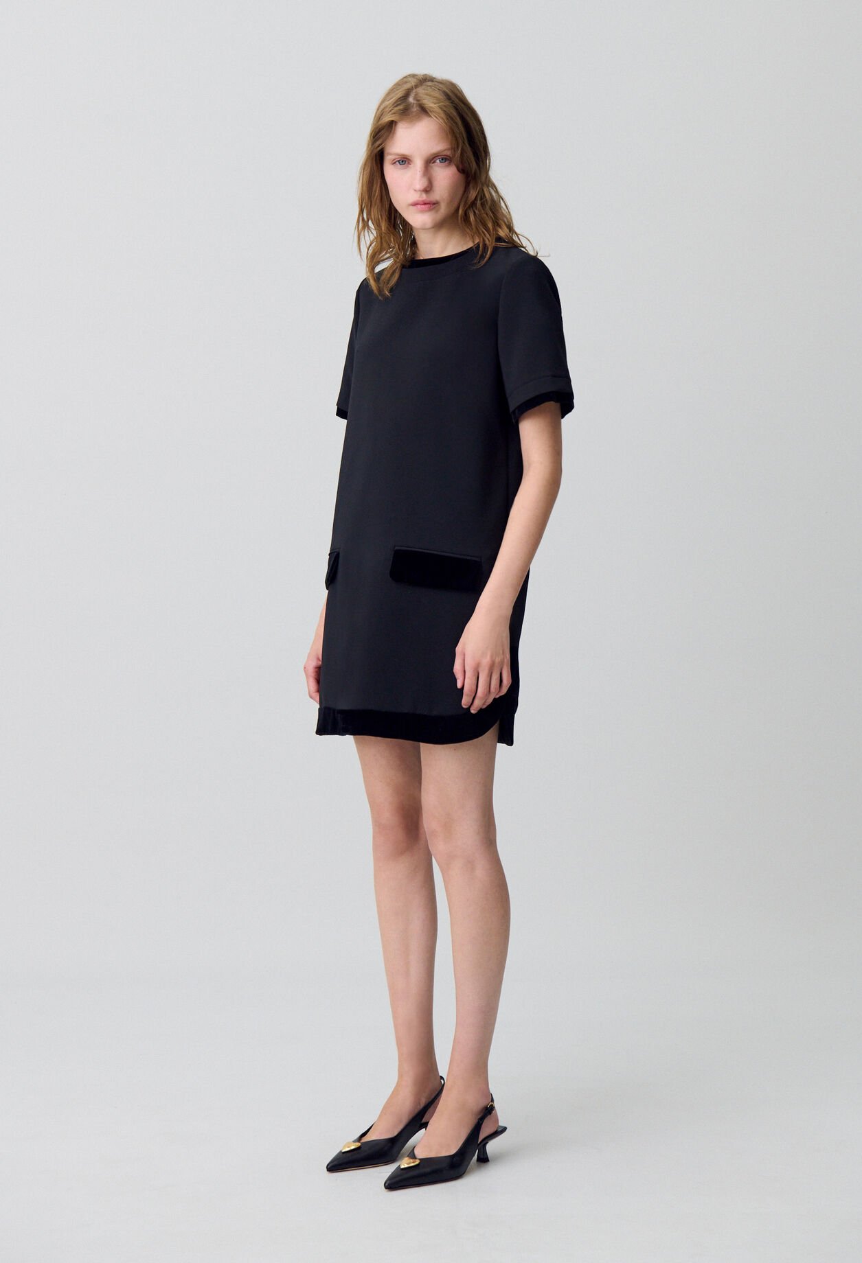 Kurzes Samtkleid