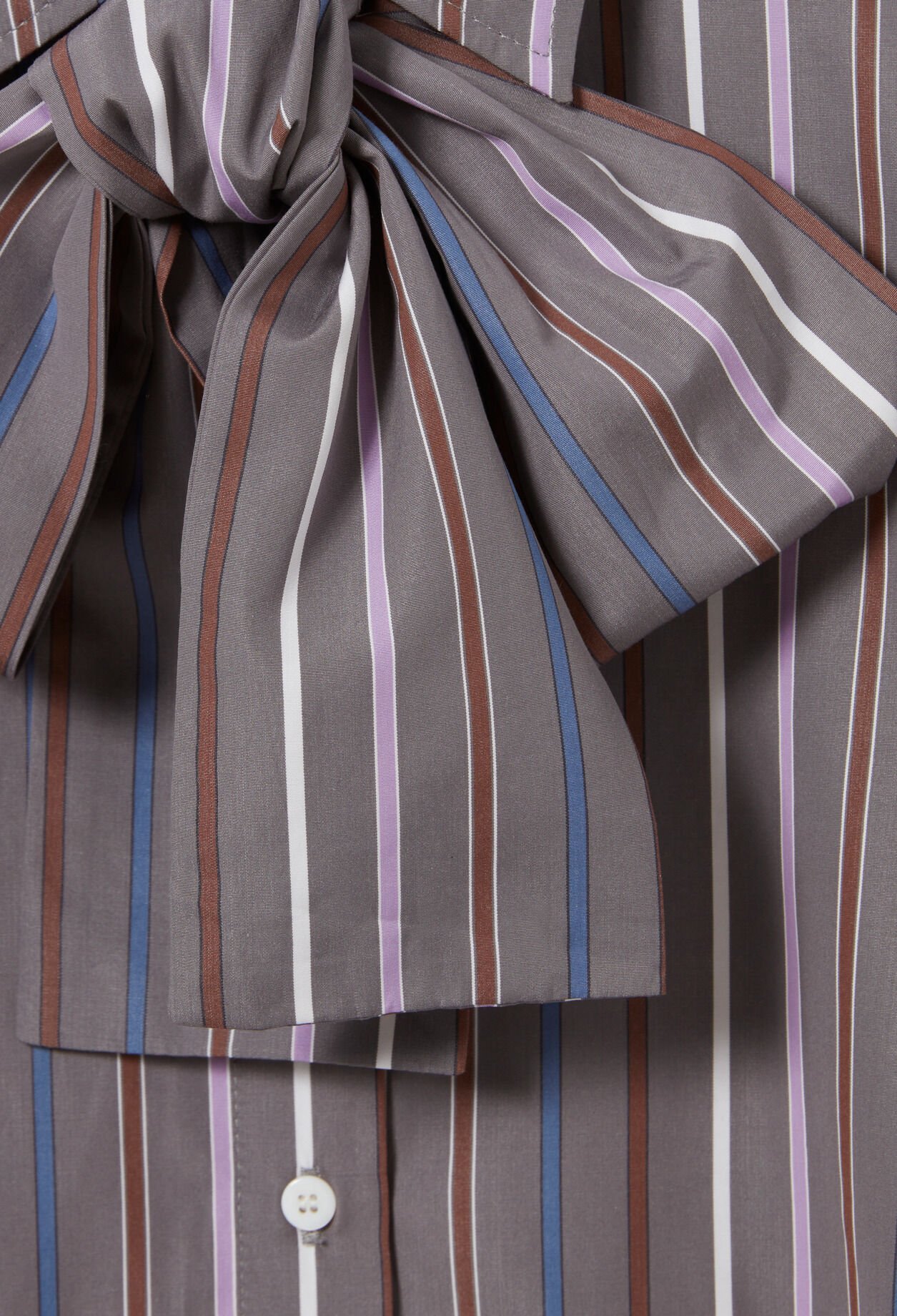 Gestreifte Lavalliere-Bluse