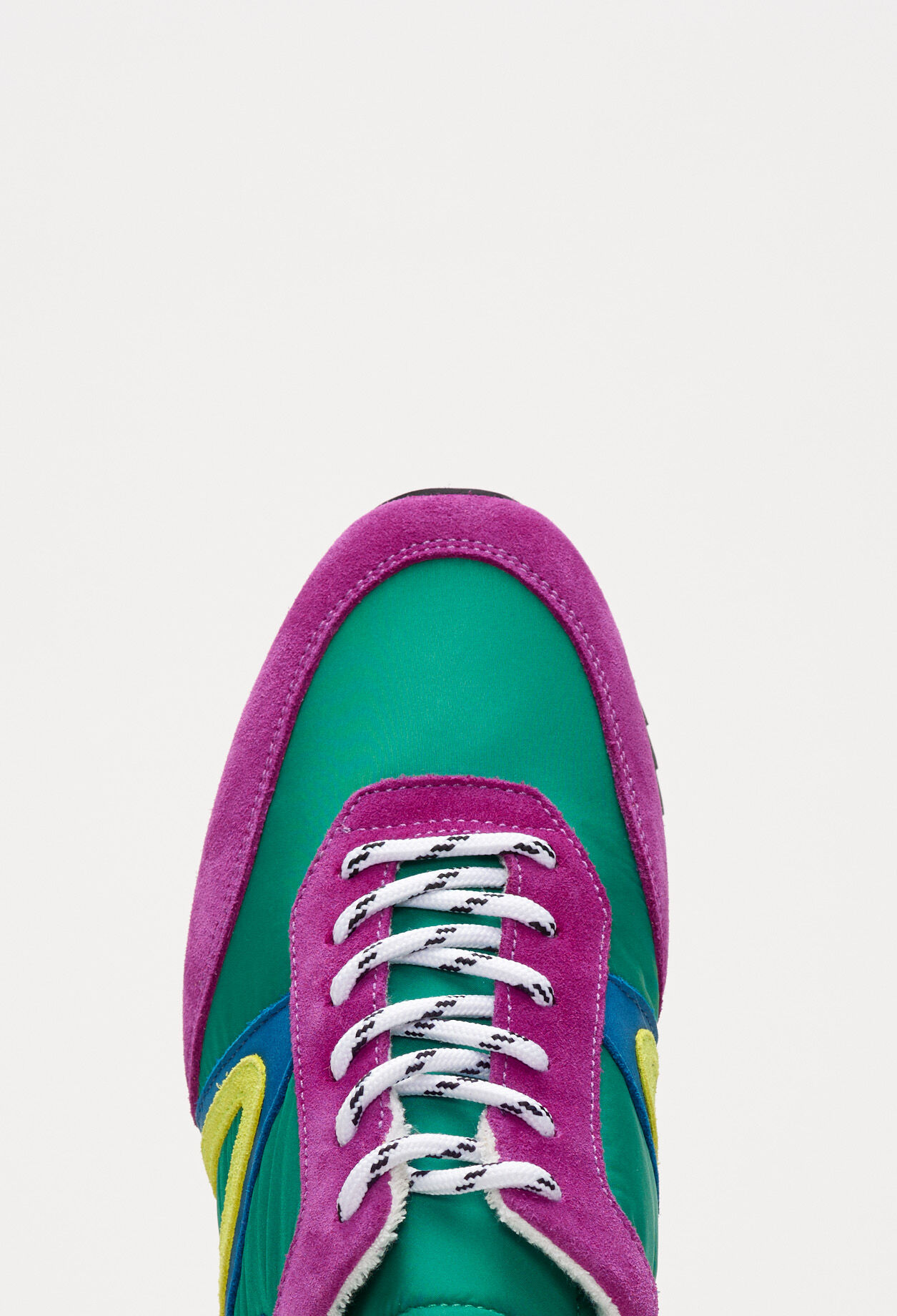 Farbige Sneakers aus Leder