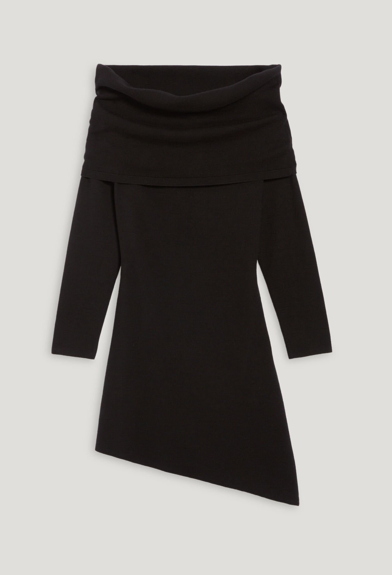 Asymmetrisches Strickkleid