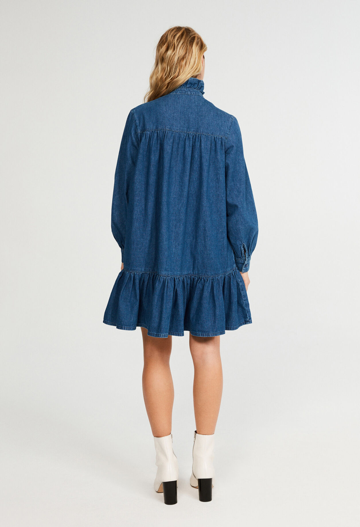 Trapezförmiges Kleid aus Denim