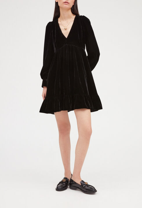 Kurzes Kleid aus schwarzem Samt