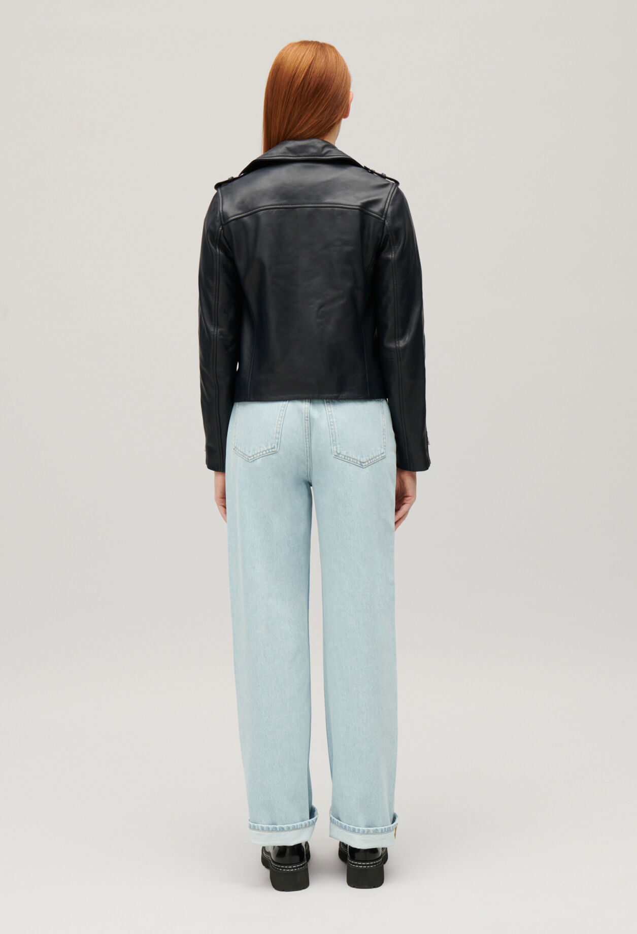 Marineblaue Jacke aus Glattleder