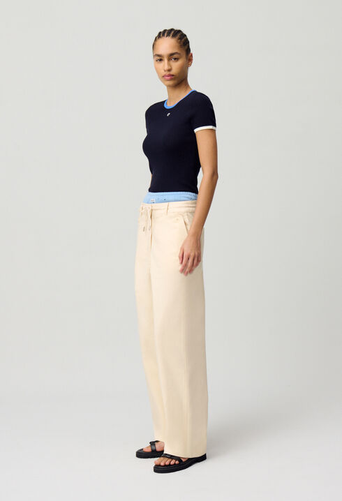 Tief sitzende Cargo-Hose