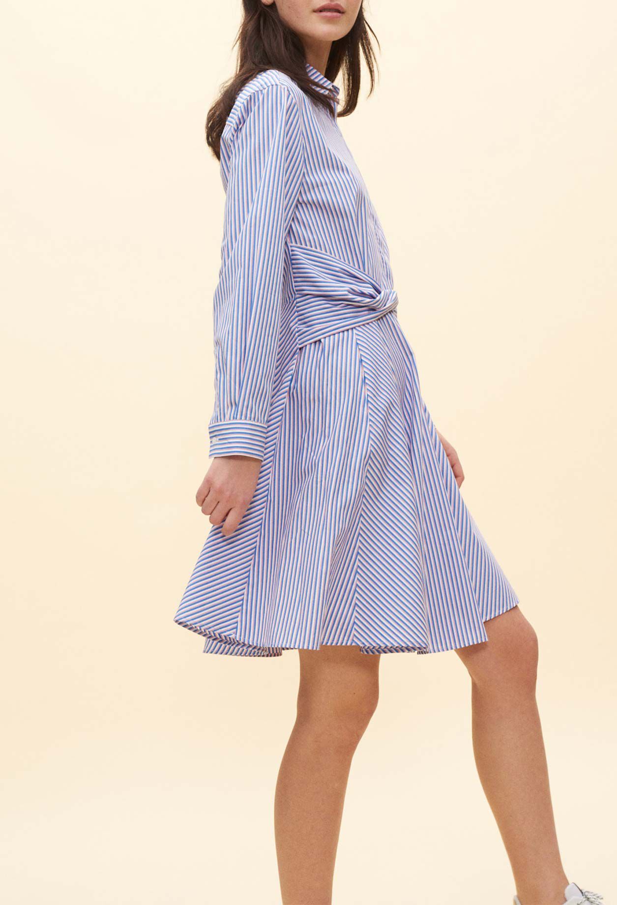 Hemdkleid mit ausgestelltem Rockteil