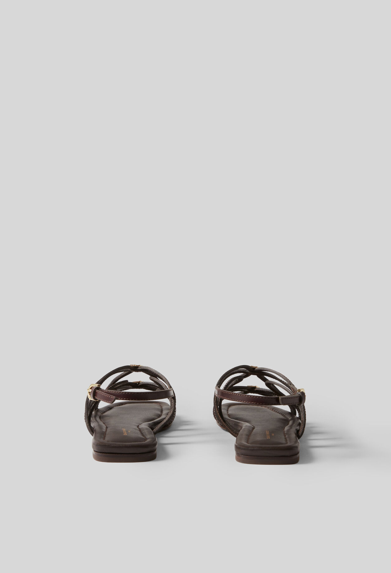 Sandalen mit Medaillons