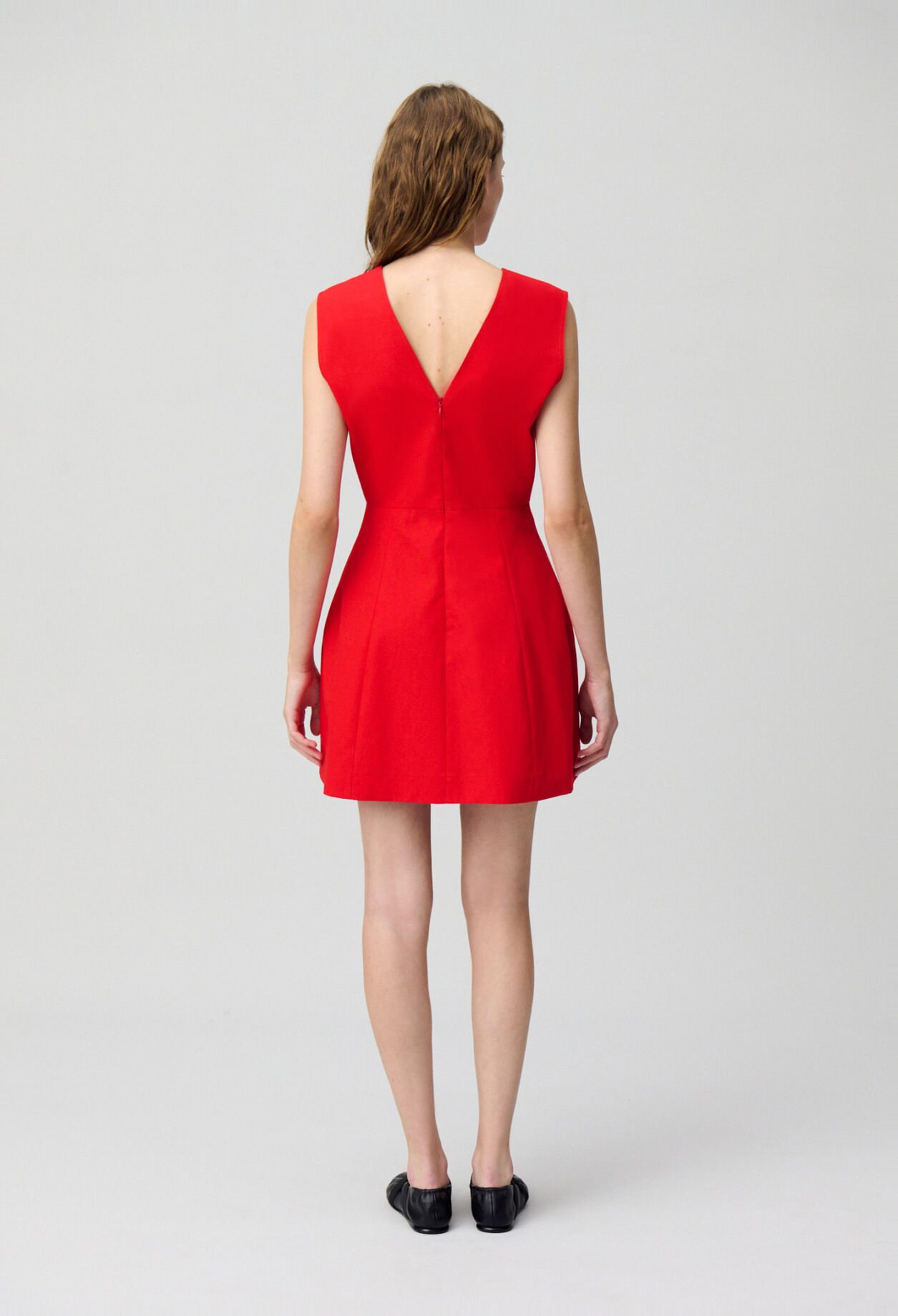 Figurbetontes kurzes Kleid