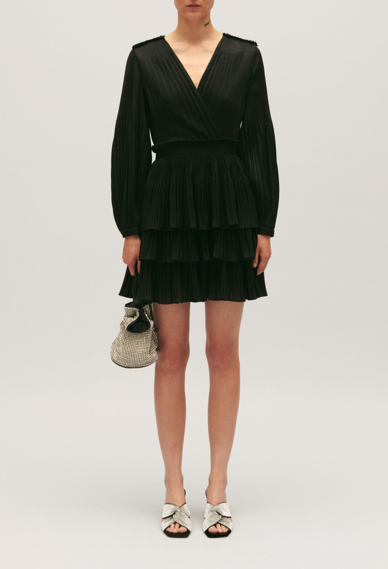 Kurzes plissiertes Kleid schwarz