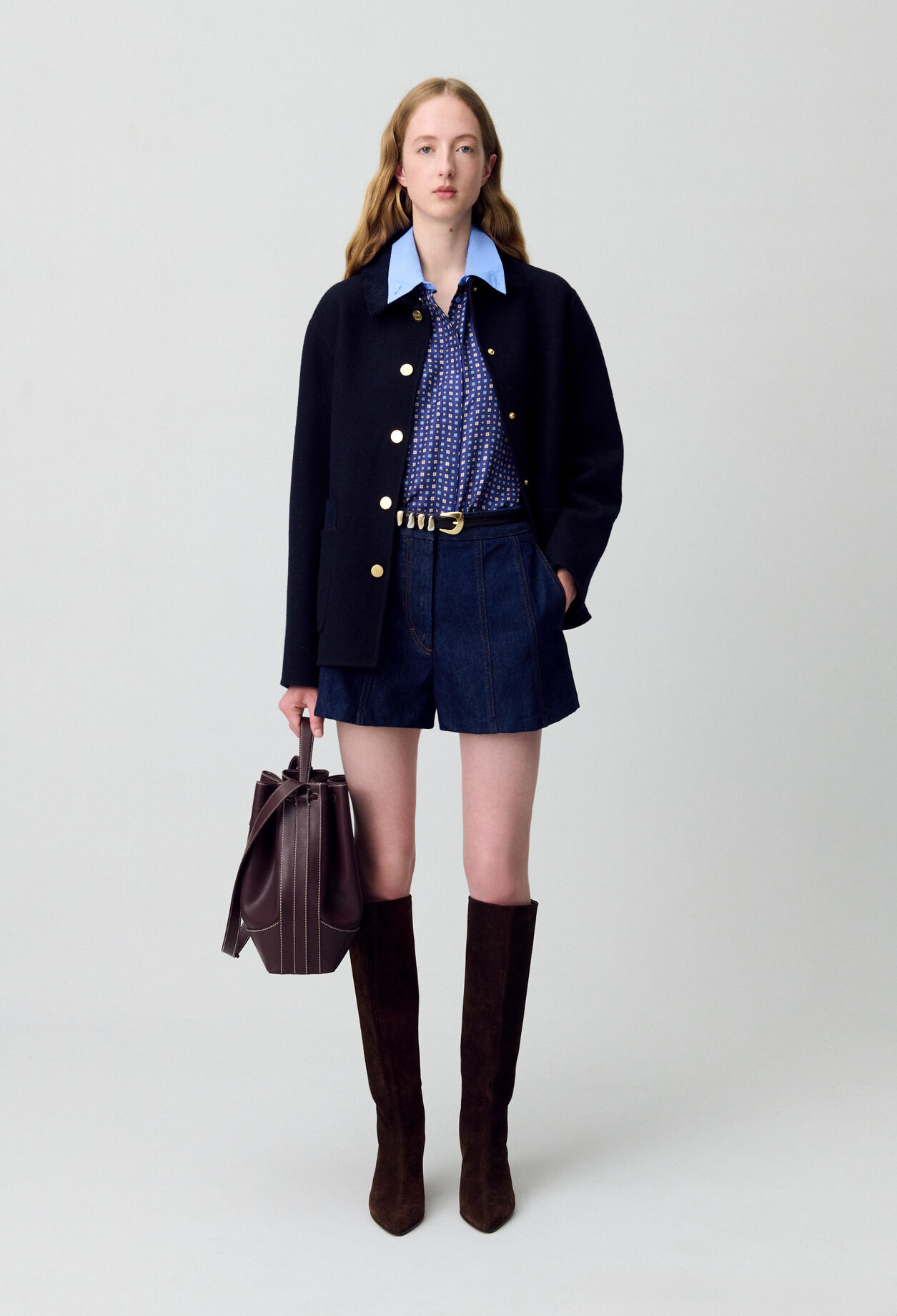 Kurze Jeans-Shorts in Raw Denim