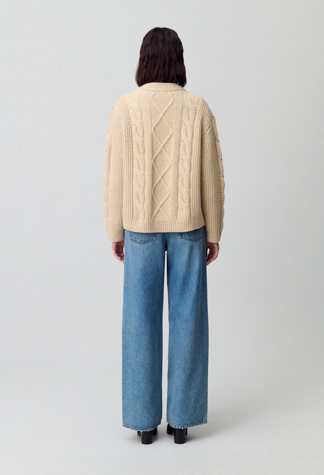 Weit geschnittener, dicker Pullover