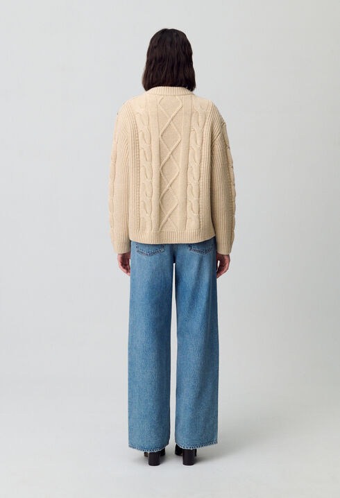 Weit geschnittener, dicker Pullover