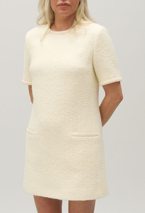 Kurzes elfenbeinfarbenes Kleid Tweed