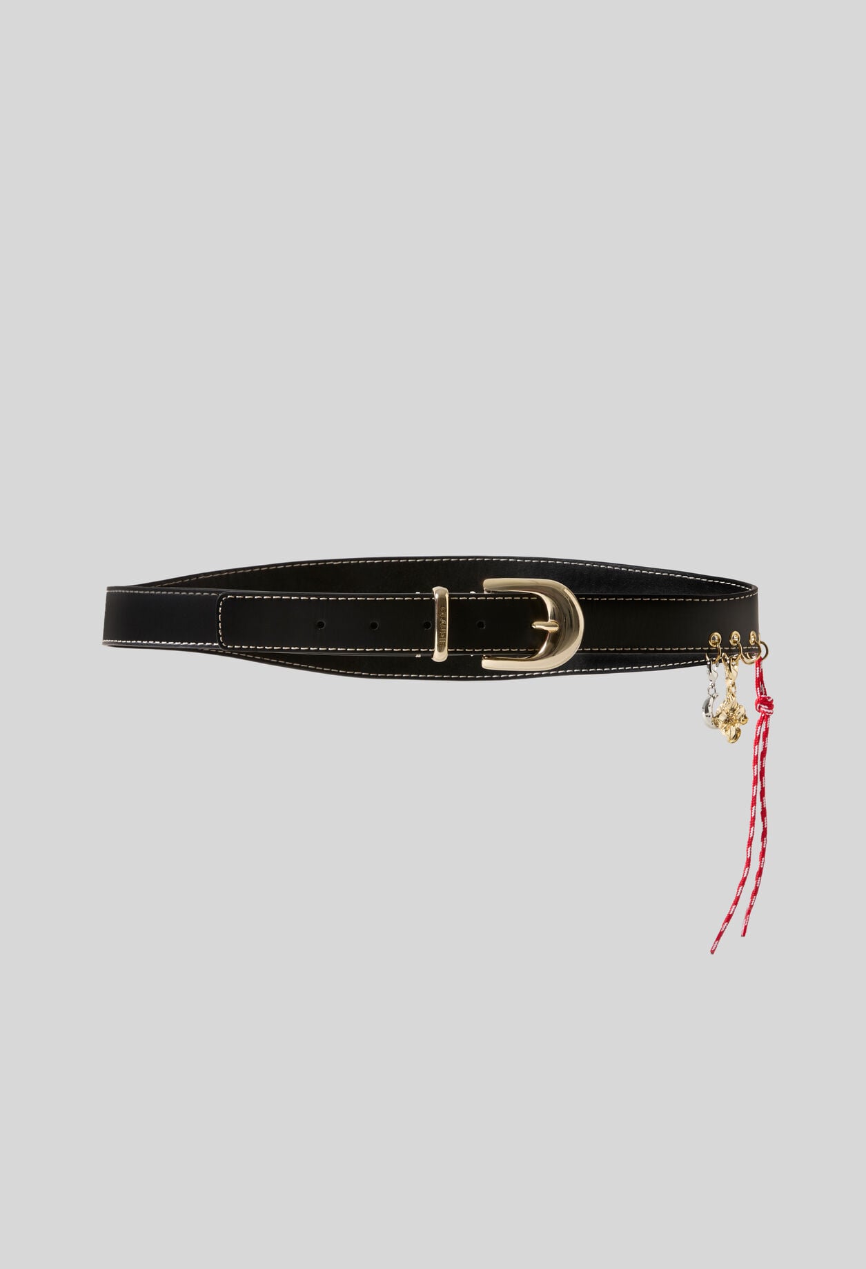 Lederg&uuml;rtel mit &Ouml;sen und Charms
