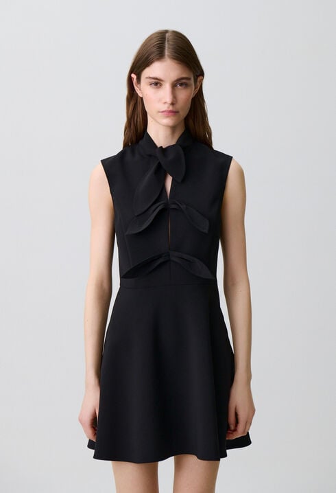Kurzes Kleid, Schluppenkragen