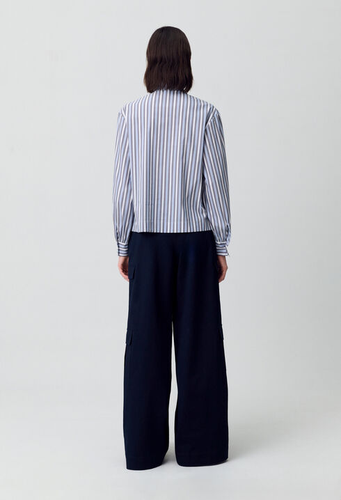 Gestreifte Bluse mit Kragen