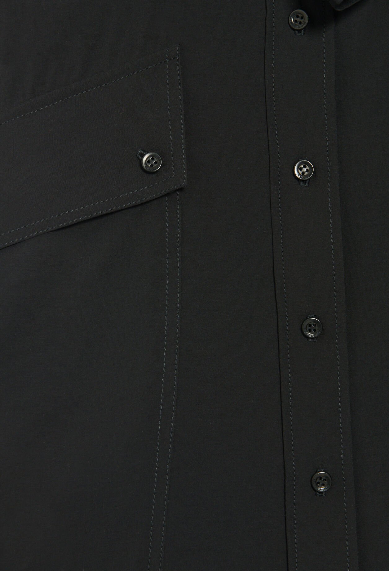 Fließendes kurzärmeliges Midikleid 