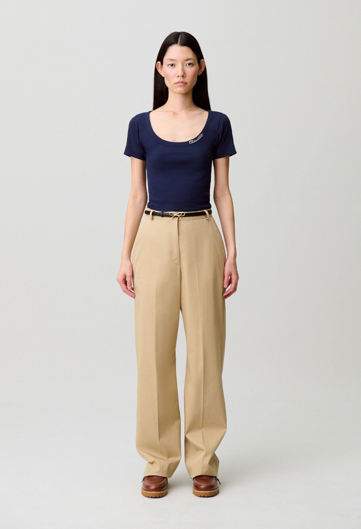 Besticktes Baumwoll-T-Shirt