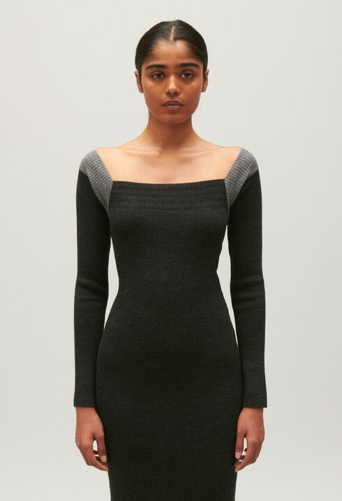 Langes Strickkleid, grau meliert