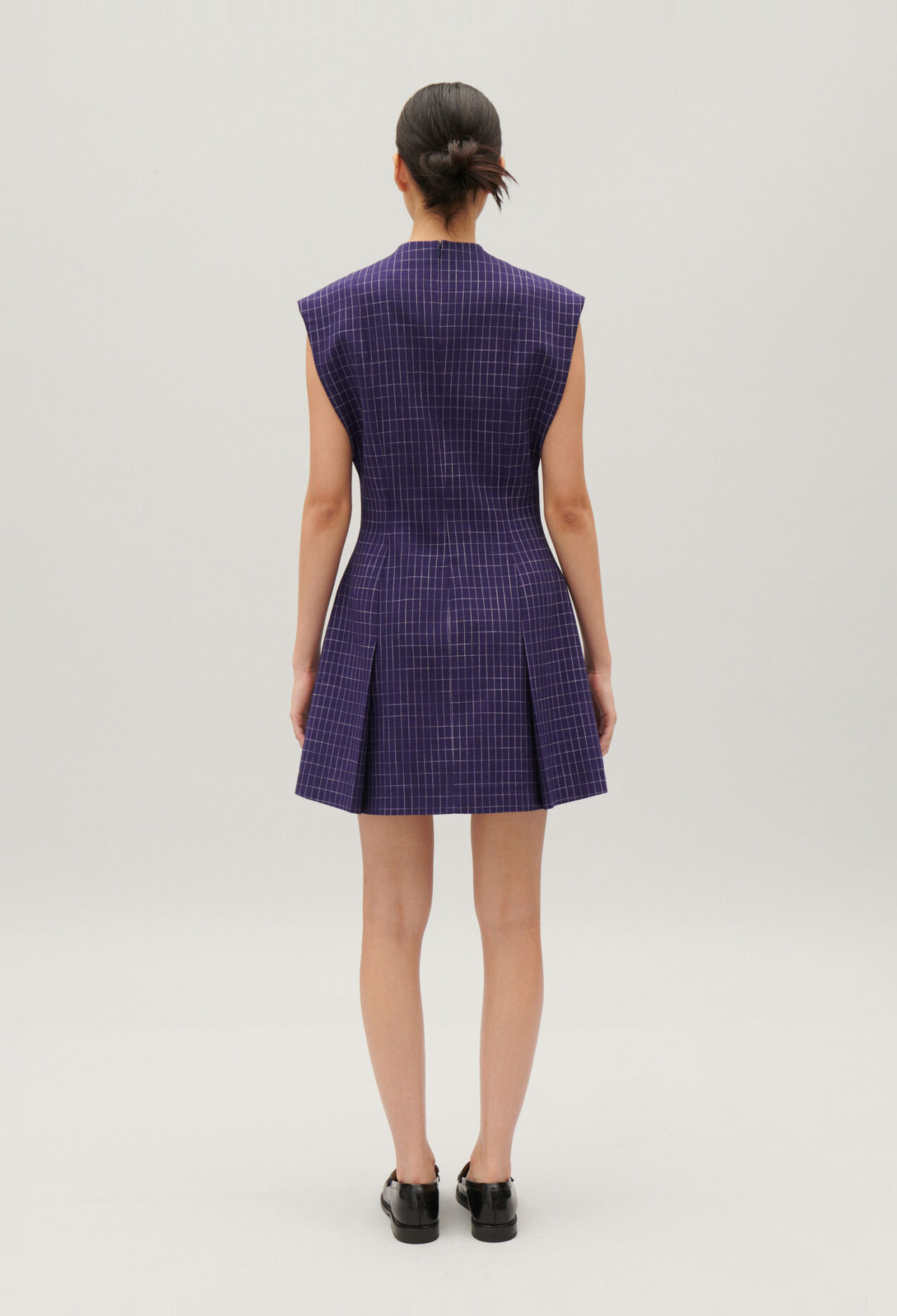 Kurzes Kleid mit Karomuster Indigoblau