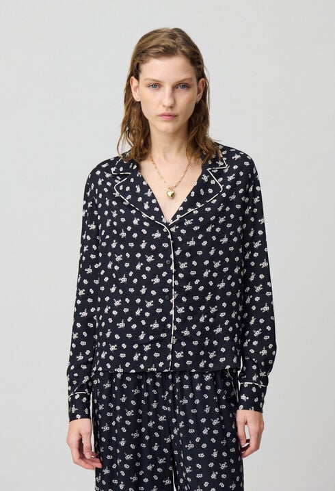 Kurze fließende Bluse