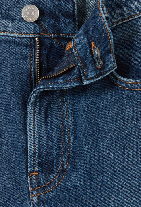 Jeans Toto Logodetail Hintertasche