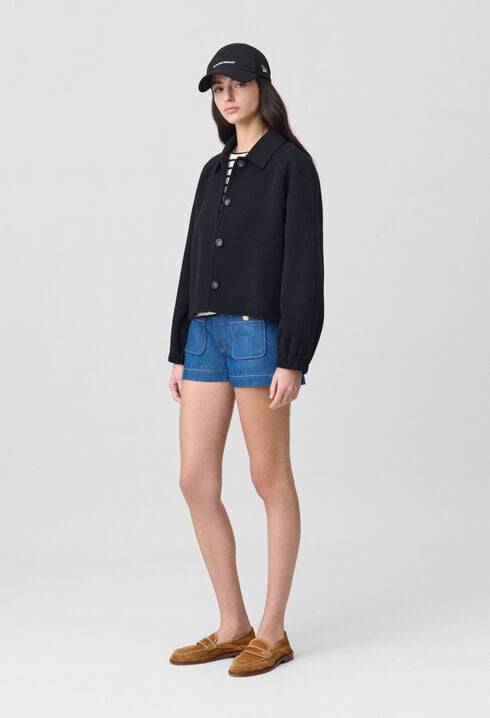 Kurze Jacke mit Hemdkragen