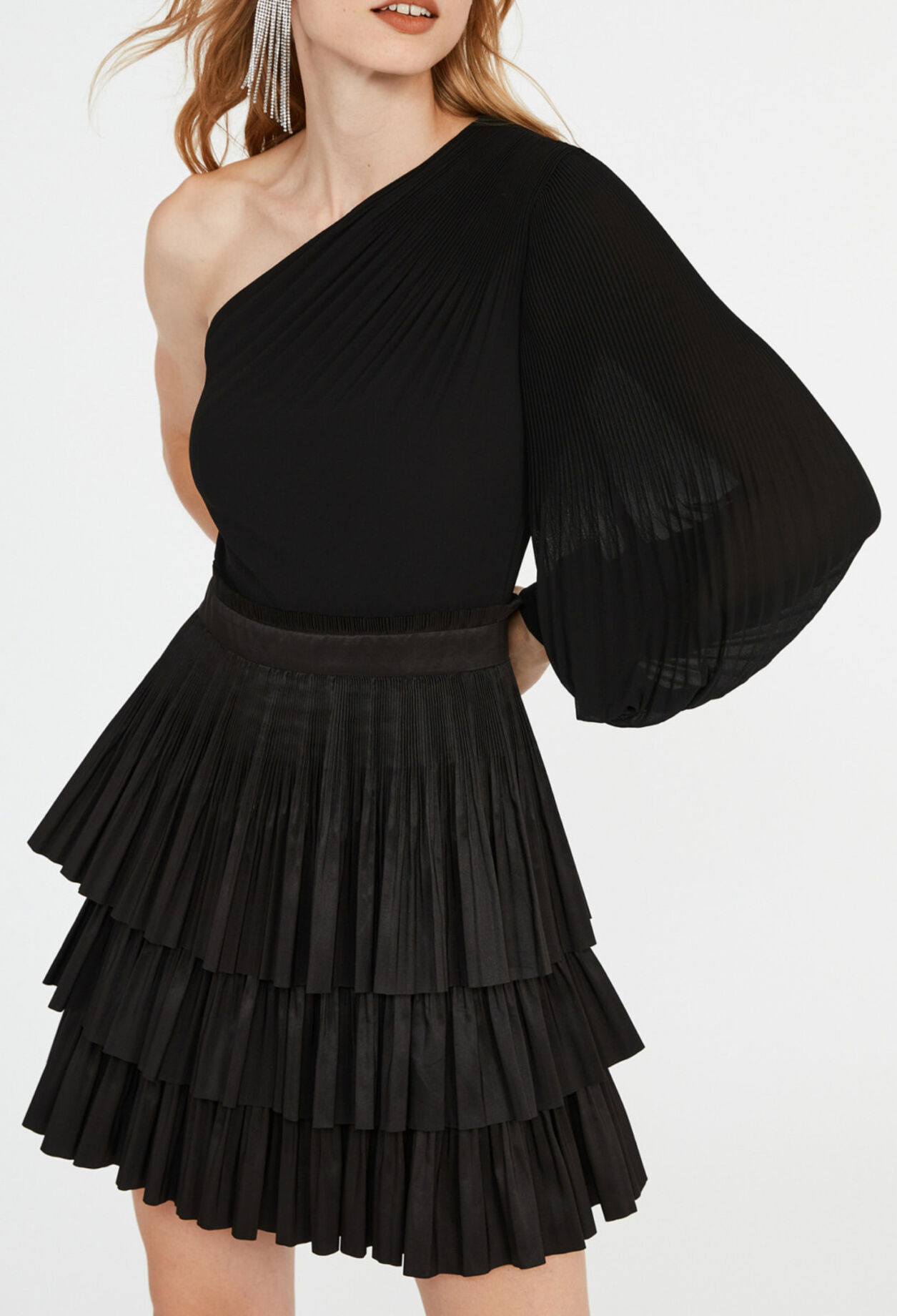 Asymmetrisches Eiskunstlaufkleid