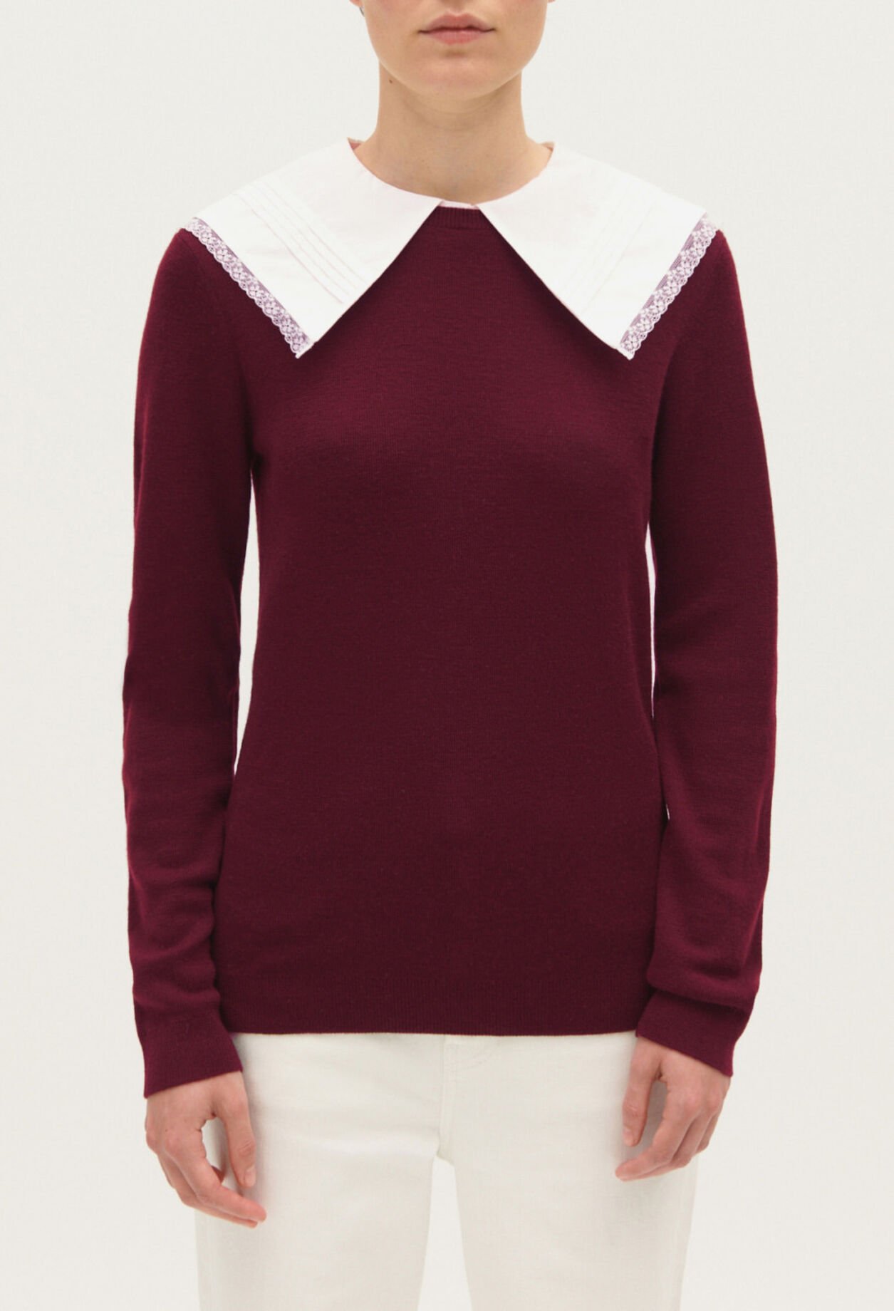 Pullover mit abnehmbaren Kragen