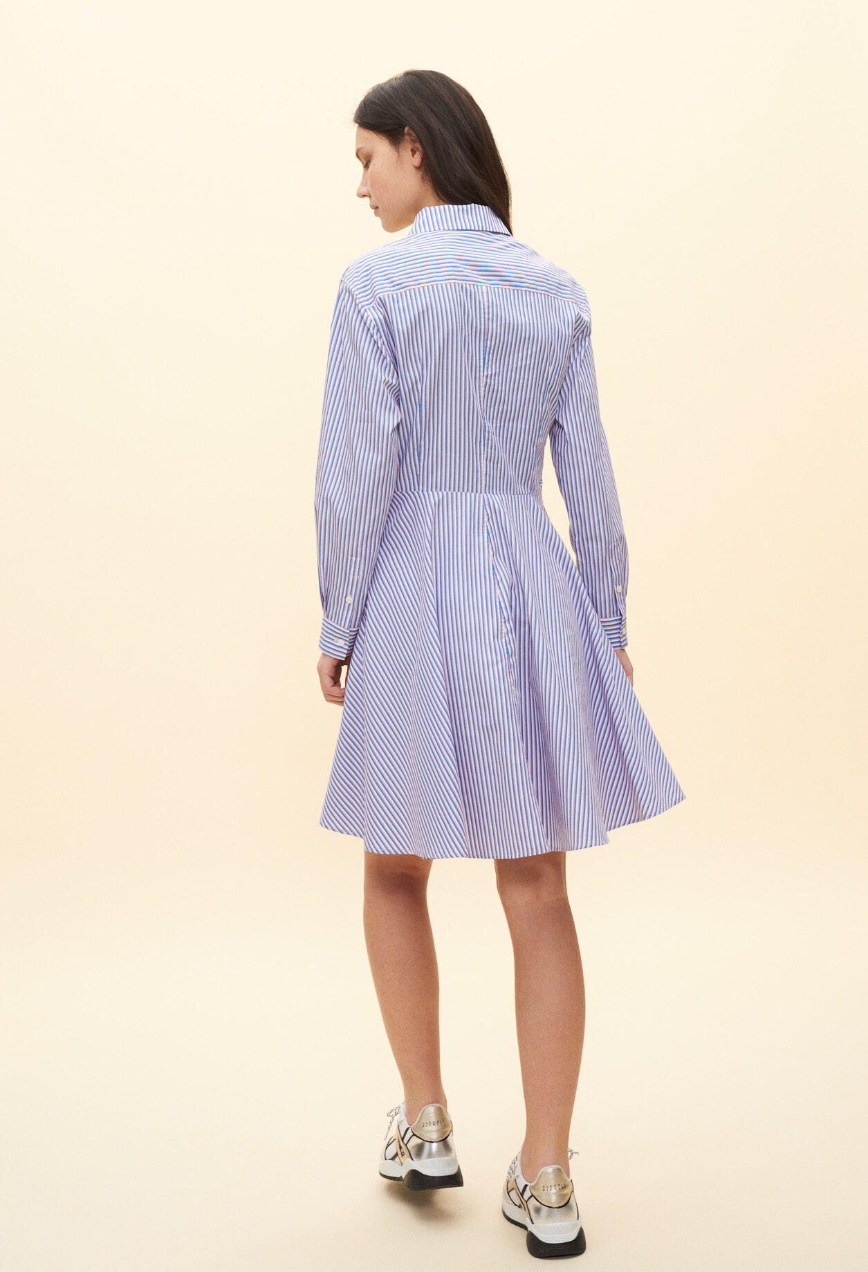 Hemdkleid mit ausgestelltem Rockteil