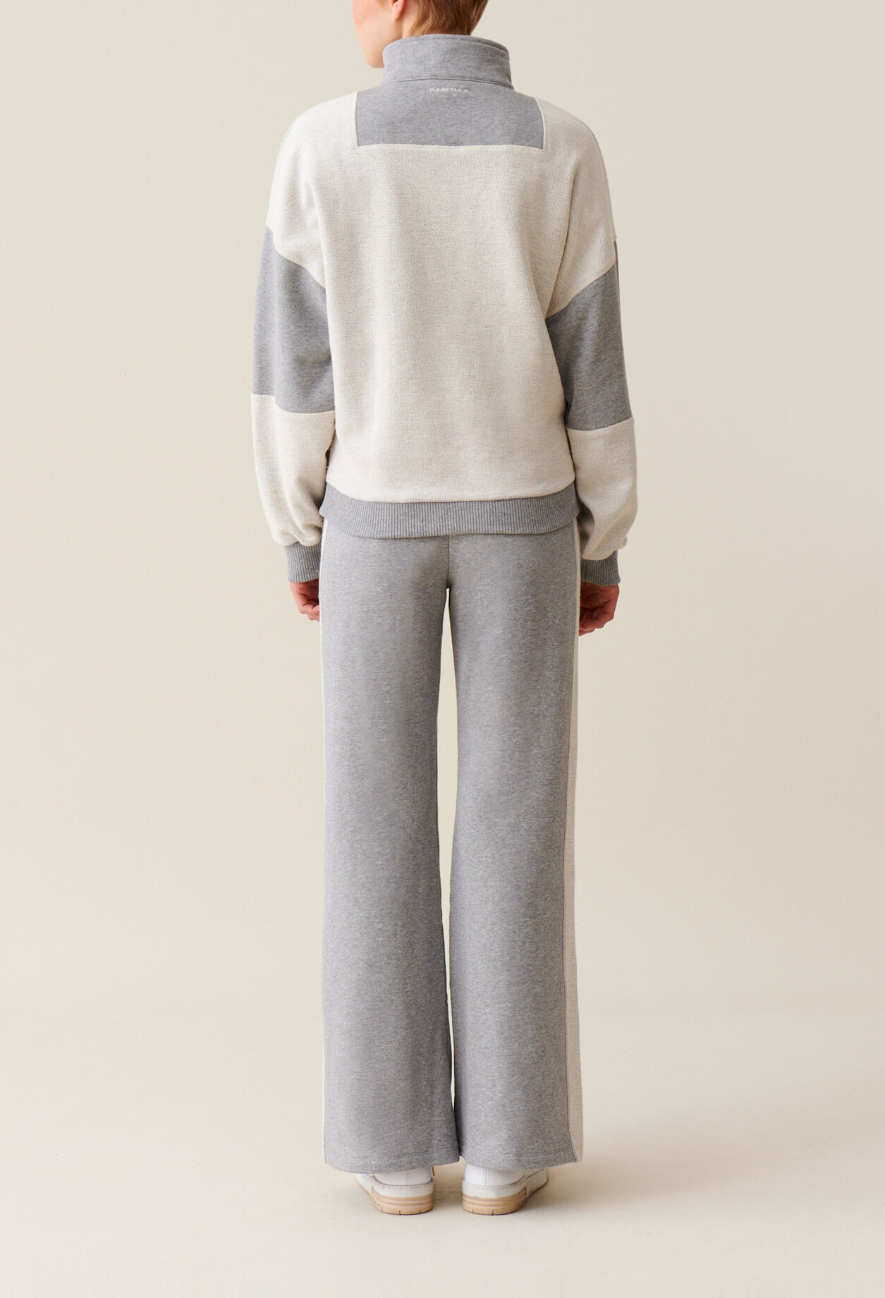 Hochkragen-Sweatshirt mit Zip